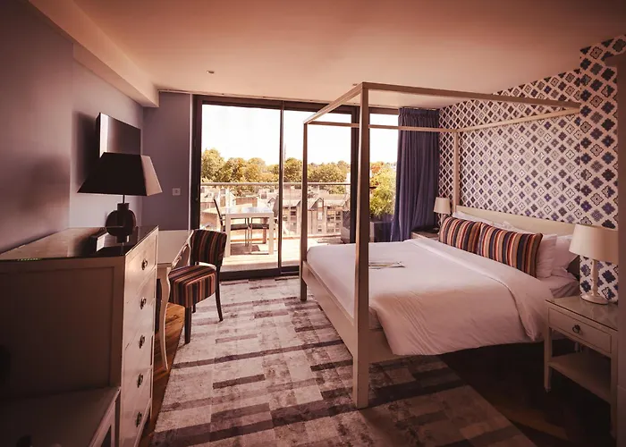 The Varsity Hotel & Spa