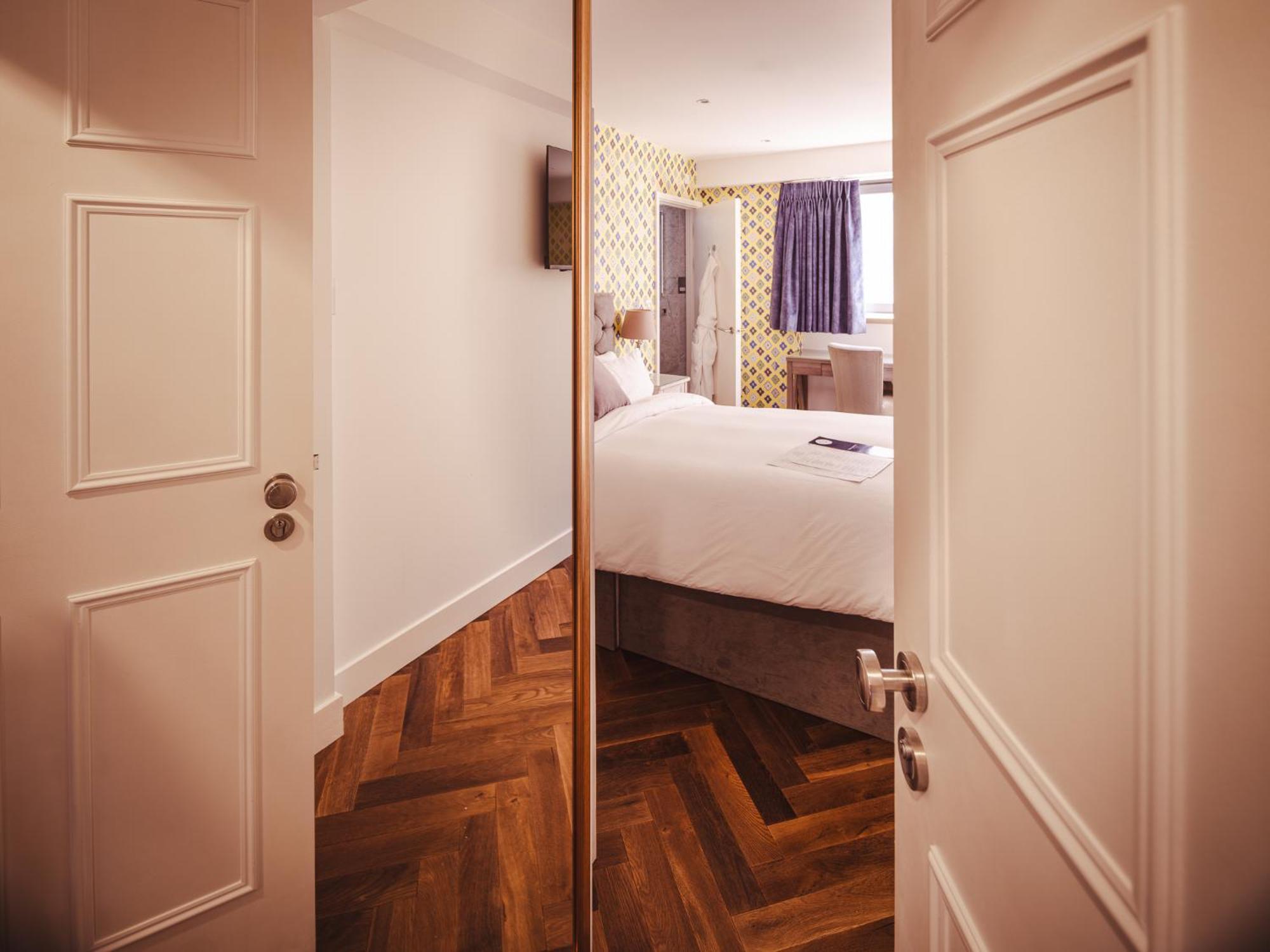 Hotel The Varsity &