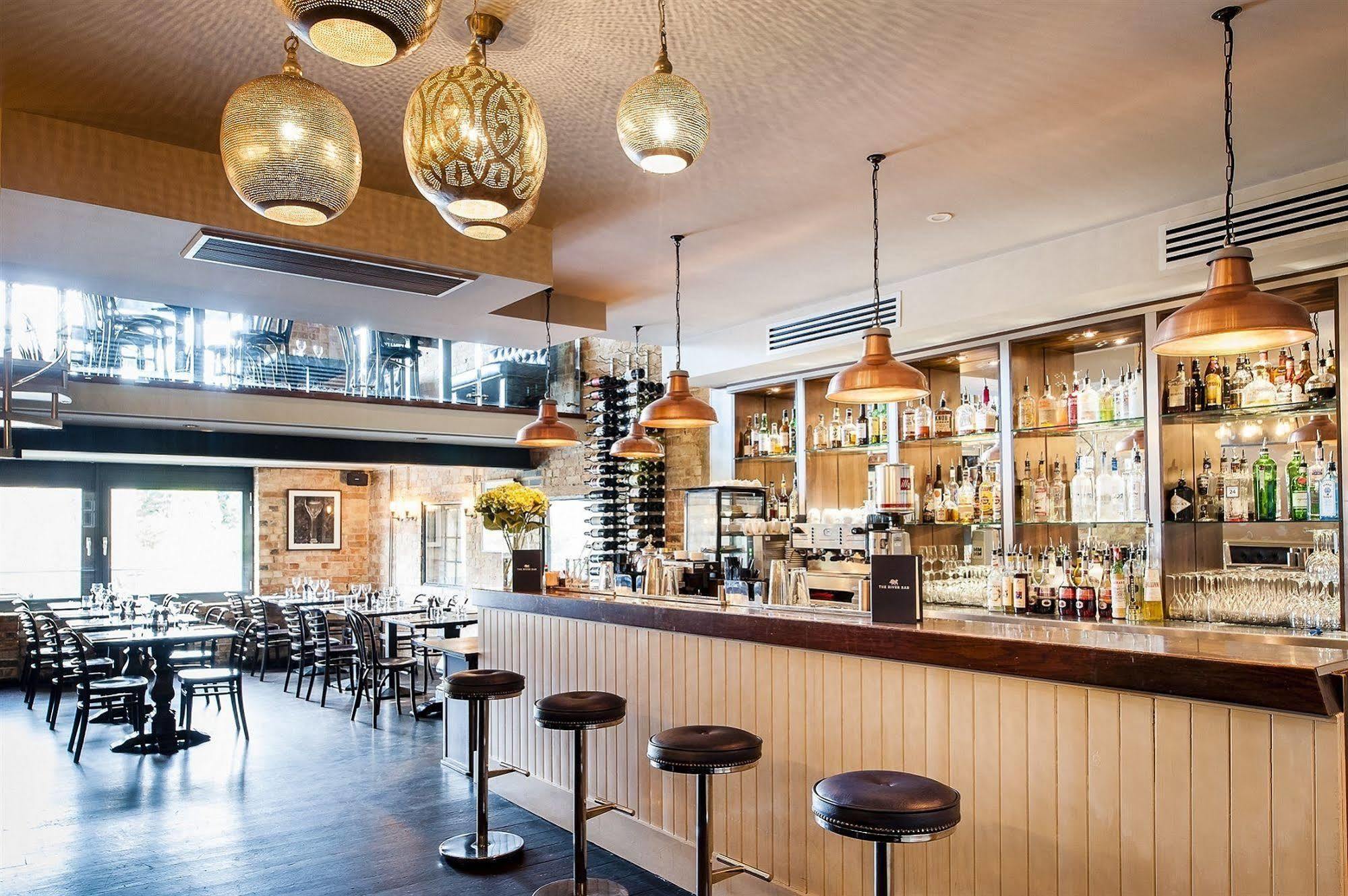 The Varsity & 4* Cambridge (Cambridgeshire)